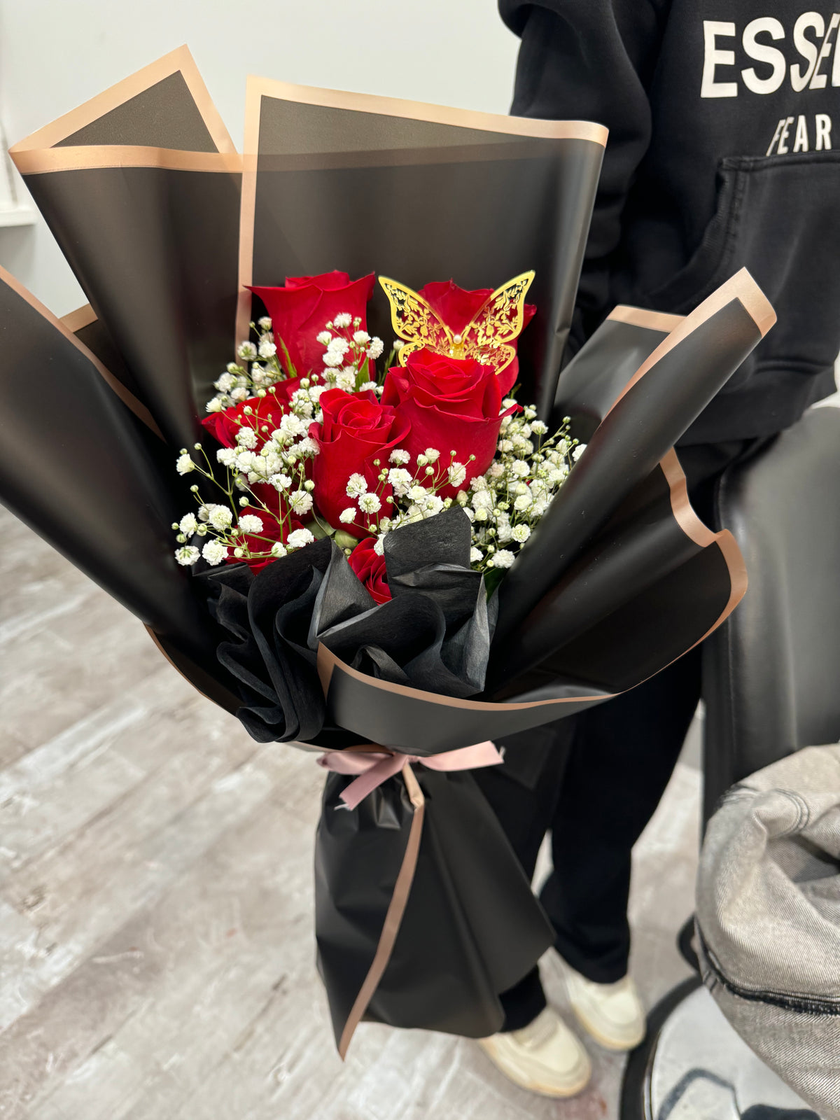 7 Red Roses Bouquet + BB + butterfly