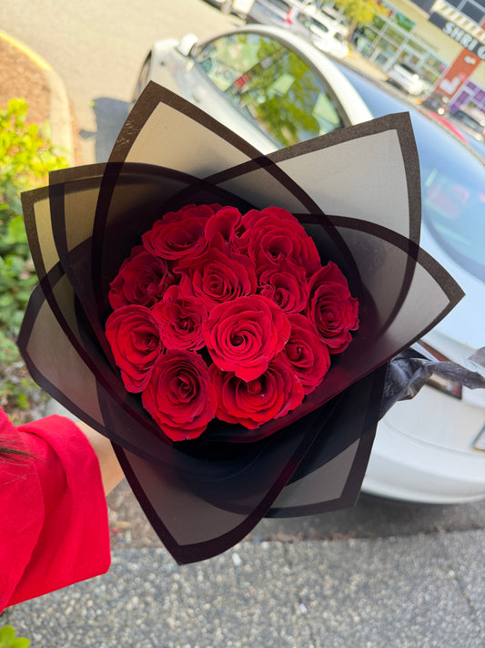 12 Red Rose Bouquet