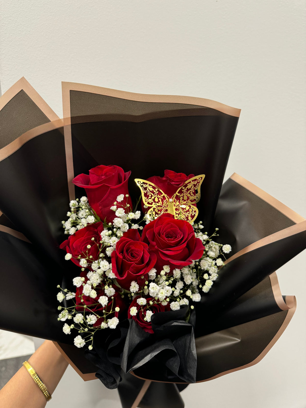 7 Red Roses Bouquet + BB + butterfly